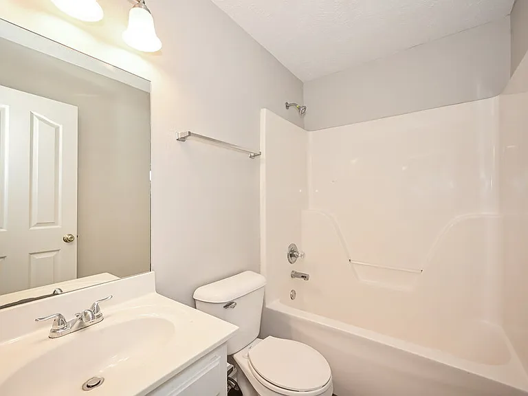 2625 Weatherford St — Photo 16