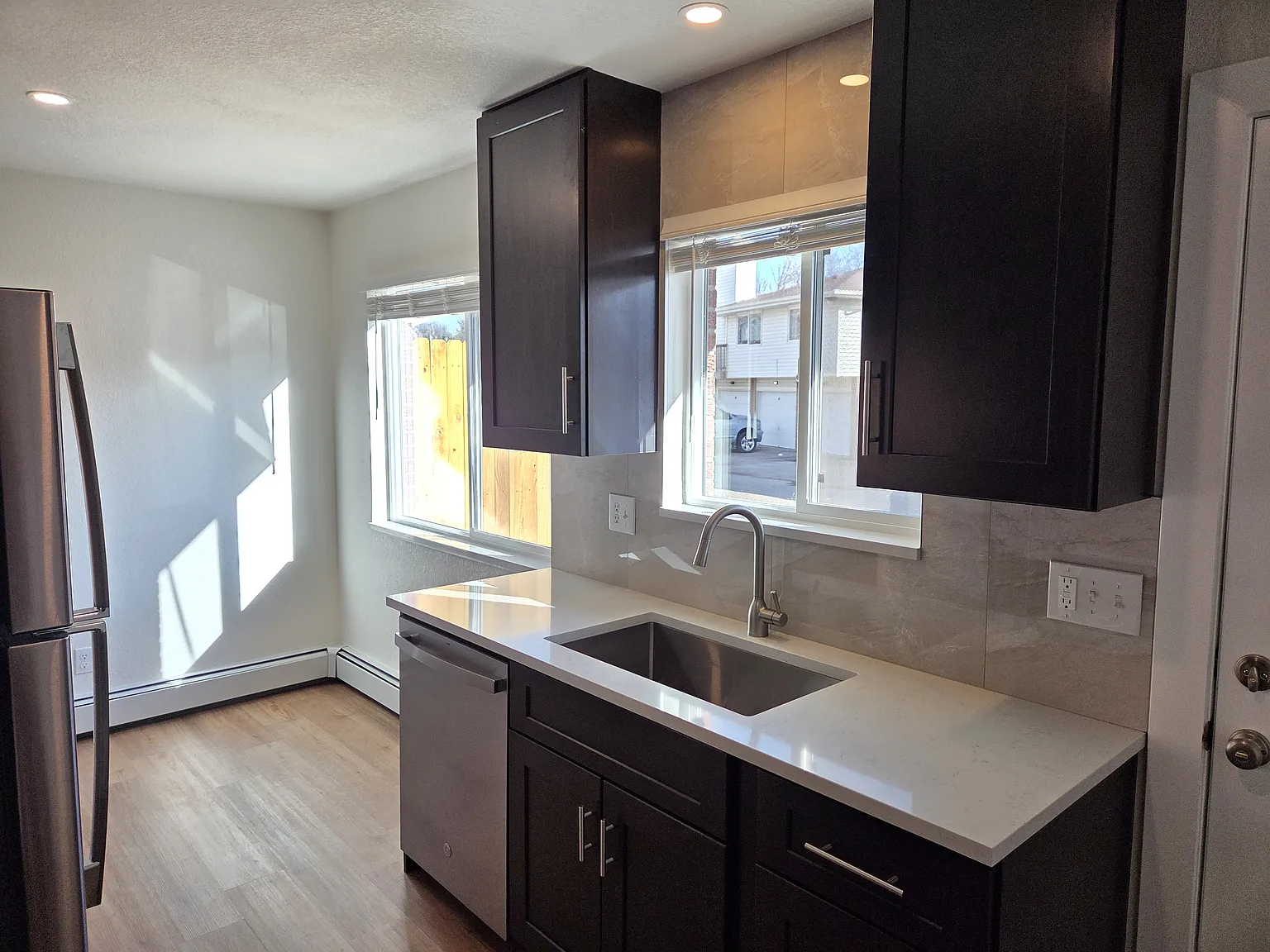 2 bed, 1.5 bath, 1060 sqft, $1,795 — Photo 4