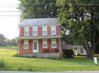 46 Hanover St, Spring Grove, PA 17362