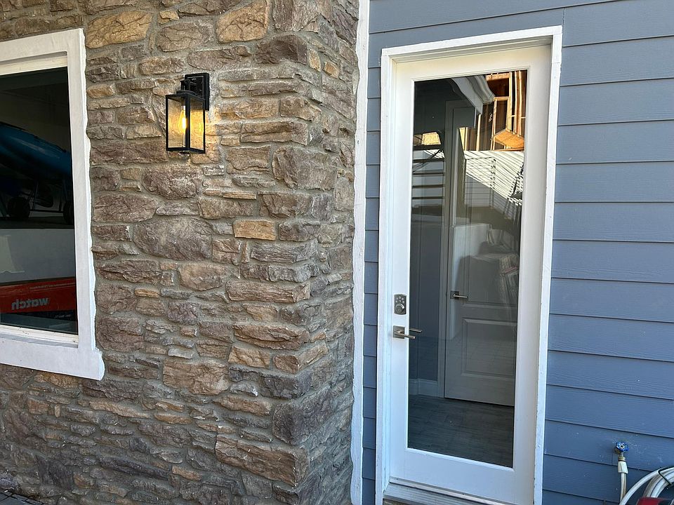 Private entrance