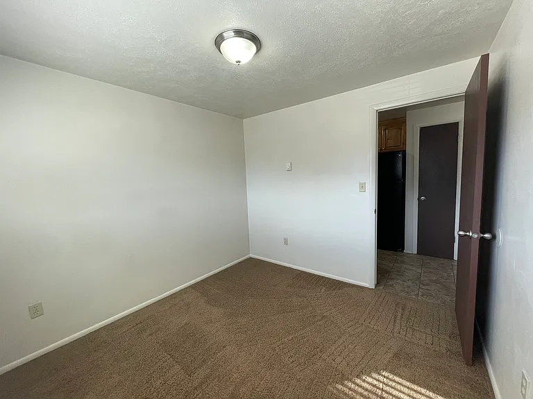 480 N 50 E #480 — Photo 6