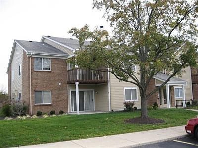 1st image of 12 Mallard Glen Dr APT 2