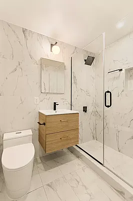 Rented by Center Avenue Equity Co LTD | media 4