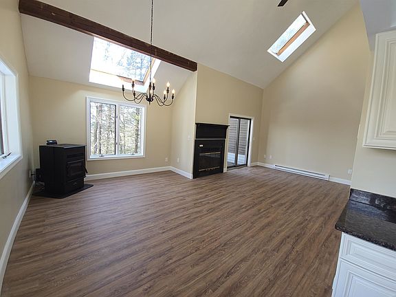 3rd image of 11 Trailside Terrace #20