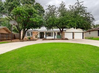 6226 Lynnhaven Dr, Lubbock, TX 79413