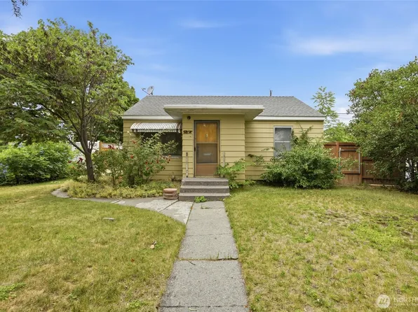 27 E Street SW, Ephrata, WA 98823
