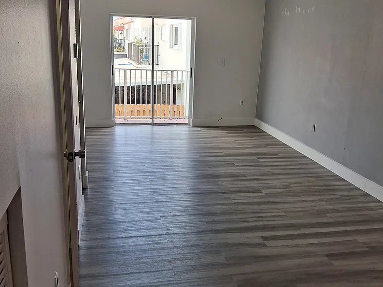 7755 W 30th Ct #211 — Photo 6