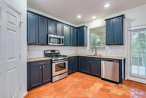 3101 Davis Ln #7802 Photo 1