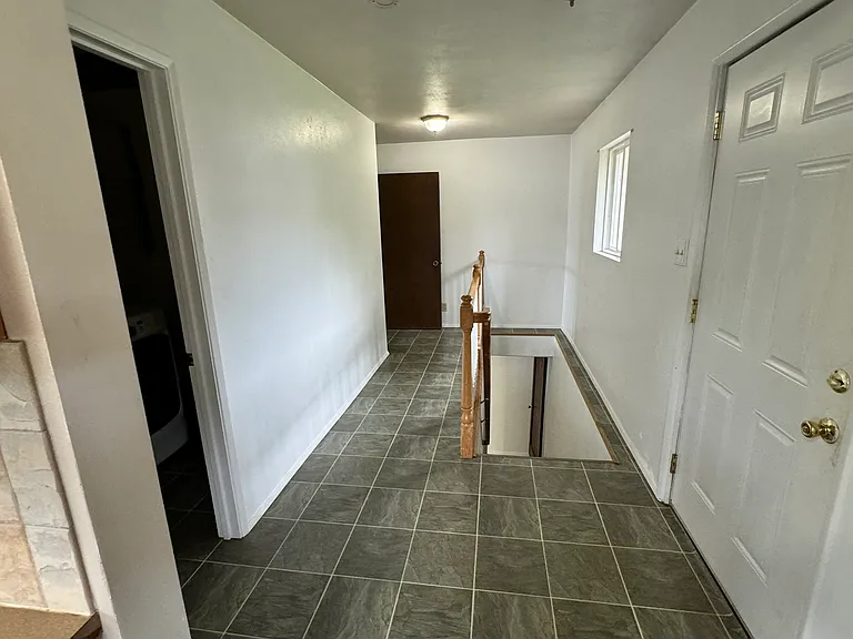 3013 W 2nd St — Photo 13