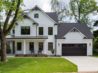 1024 Nana Ln, Saint Louis, MO
