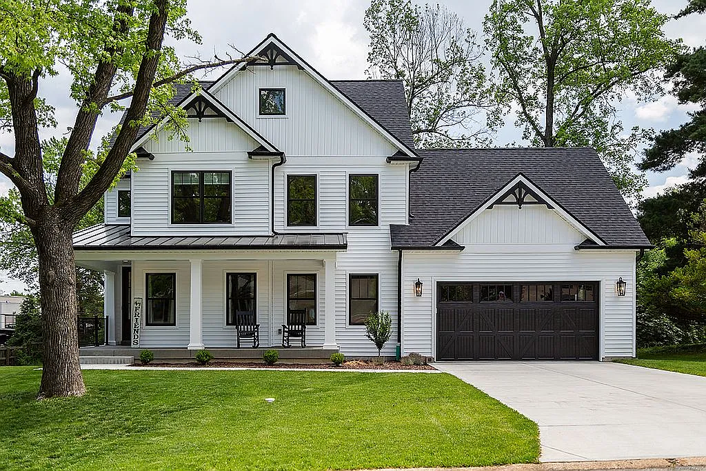 1024 Nana Ln photo 1