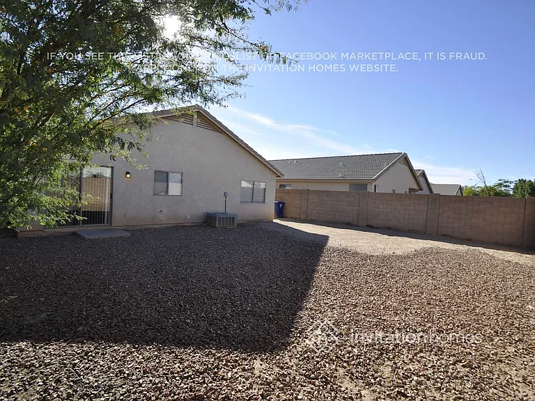 12732 W Voltaire Ave — Photo 14
