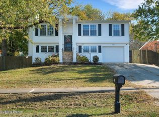 8205 Vaughn Mill Rd, Louisville, KY 40228