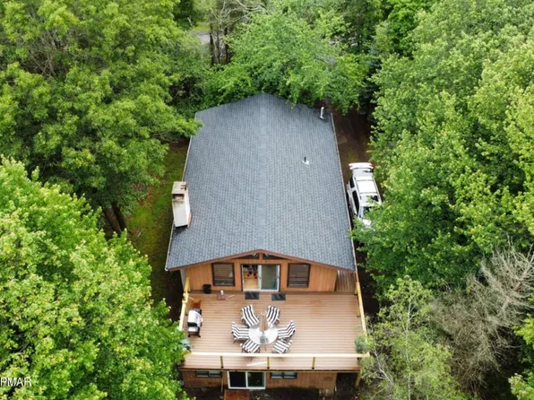 277 Sage Rd, Long Pond, PA 18334