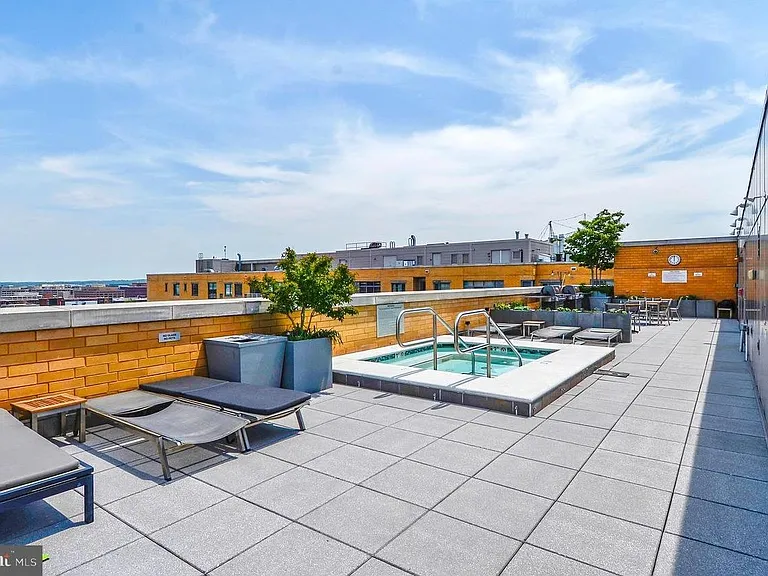 440 L St NW #1106 — Photo 31