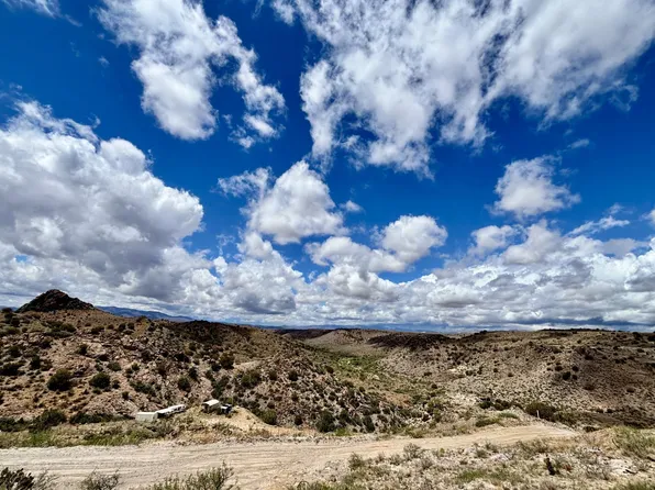 1533 Downing Trl, Clifton, AZ 85533