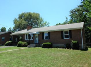 1230 Roanoke Blvd, Salem, VA 24153