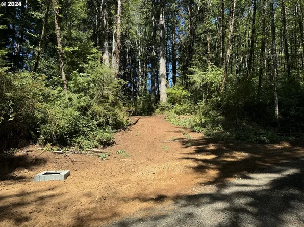 3 Hilltop Dr #1500, Lakeside, OR 97449