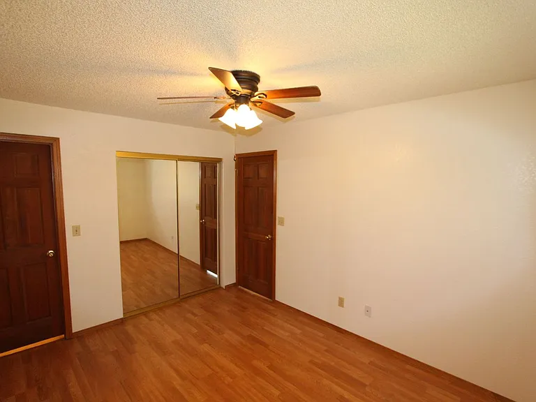 2645 N Valley View Rd #9107 — Photo 8