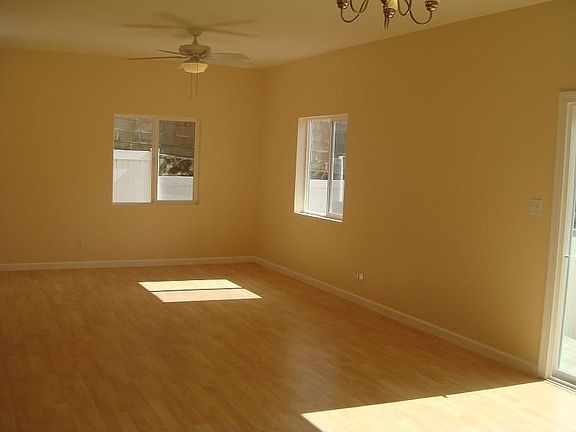 Straight shot from dining area to living area 