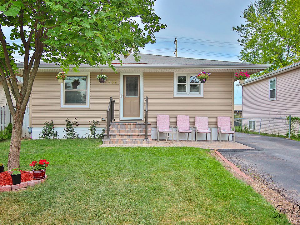 1st image of 604 E Clarendon Dr