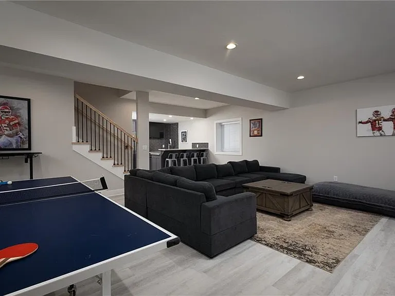 517 Southshore Dr — Photo 23