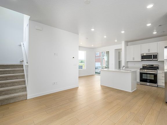 003 lennar 1557 920 w clearfield 3 219