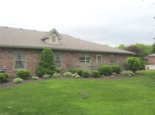 2713 Shakespeare Ln, Avon, OH 44011