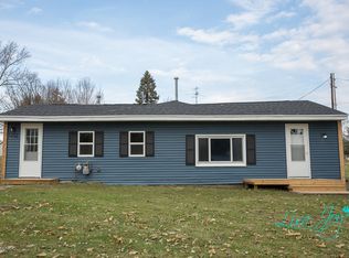 1261 Vanportfliet Dr NW, Grand Rapids, MI 49534