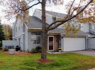 1865 Donegal Dr APT 5, Woodbury, MN 55125