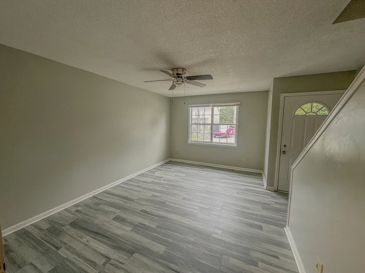 1534 Woodard Drive - Apt B — Photo 2