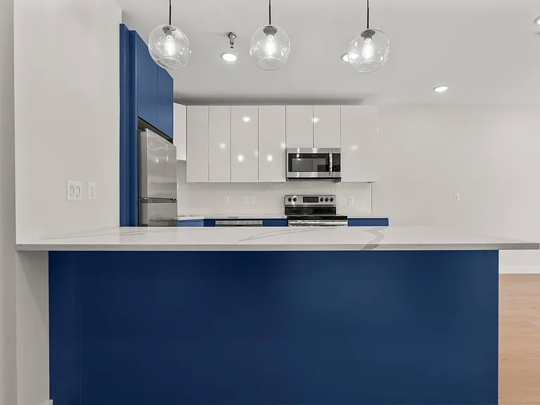 A55 Tunxis Ave #106 — Photo 36
