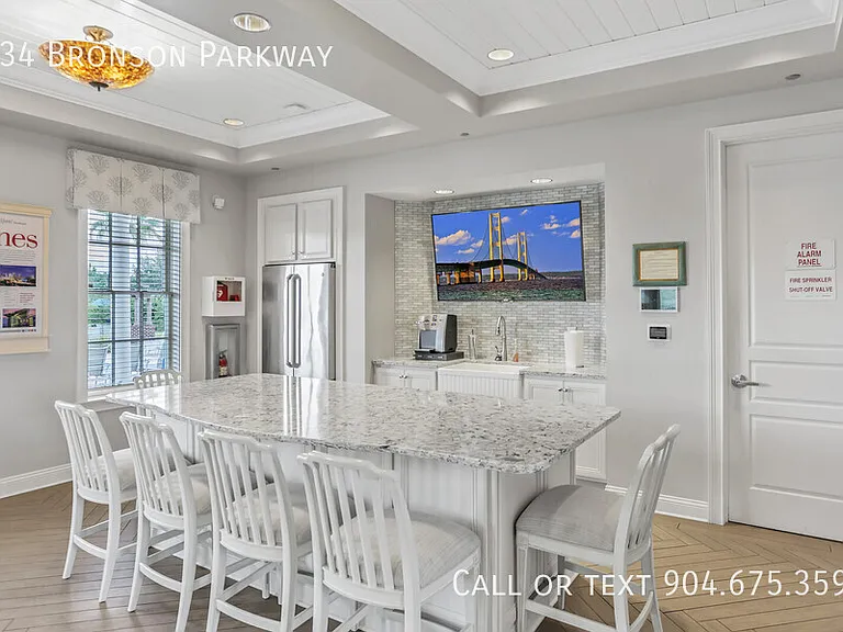 434 Bronson Pkwy — Photo 58