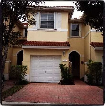 1st image of 11014 NW 43rd Ter