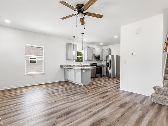 5th image of 1845 Heathglen Cir