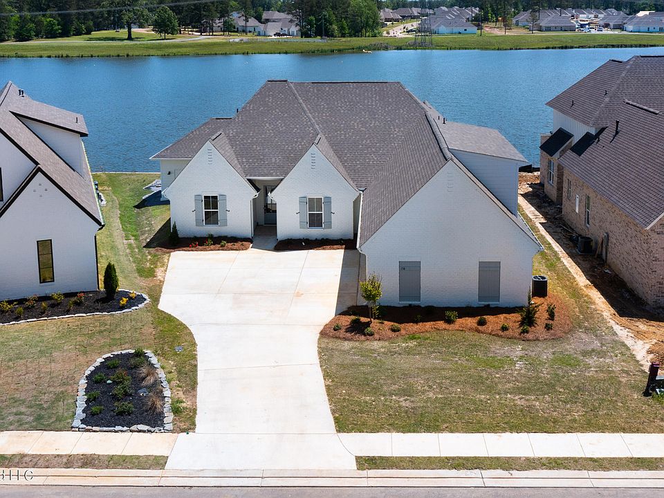 1st image of 138 Herons Bay Cir