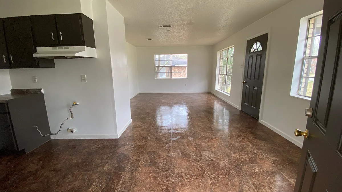 Kitchen to Living Room - 6308 E Myrtle Ave