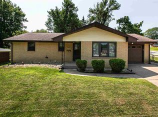 3474 Glencove Ln, Dubuque, IA 52002