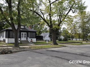 533 Howard St, Belding, MI 48809