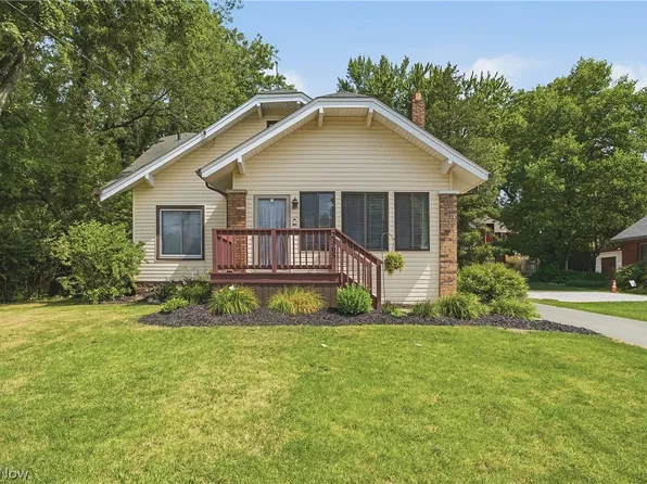 2365 Copley Rd, Akron, OH 44320