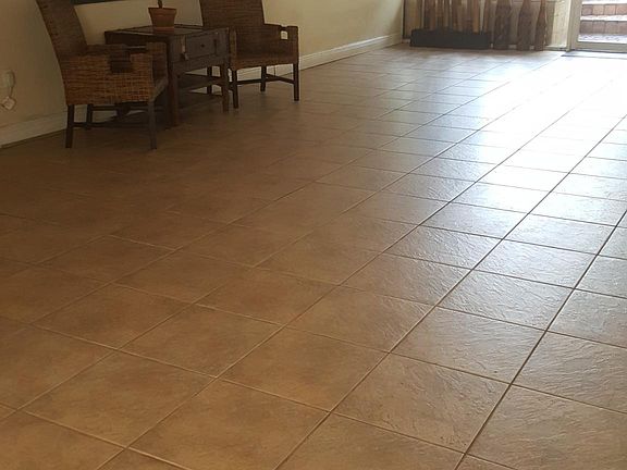 2nd image of 3527 NE 168th St APT 206