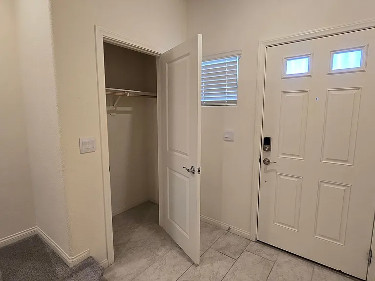 7647 Duran Harbor Ln — Photo 28