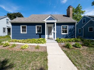 236 Washburn Ave N, Minneapolis, MN 55405