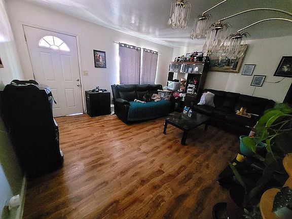 3rd image of 816 N 14th St