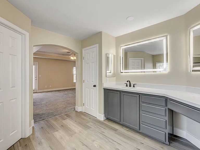 9610 Hawk Cliff Ave51_06012026