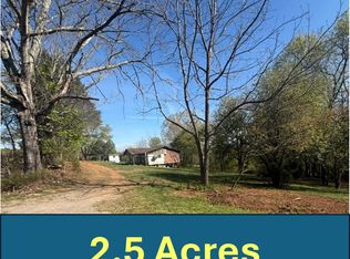 60 Ash Grove Ln, Bassett, VA 24055