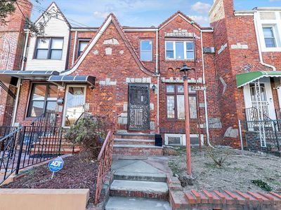 225-06 Mentone Ave, Jamaica, NY, 11413