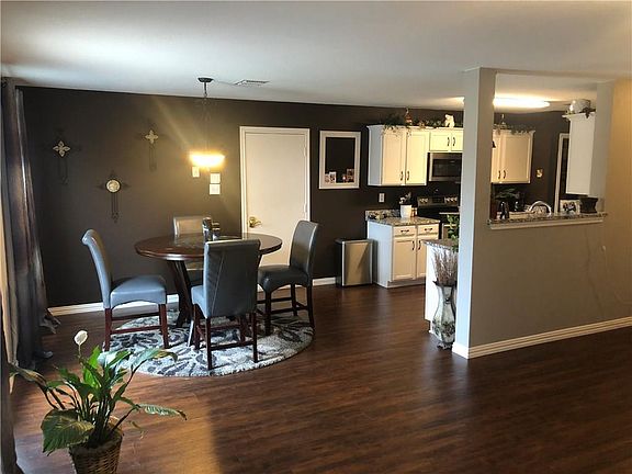 4th image of 3059 Pineridge Dr