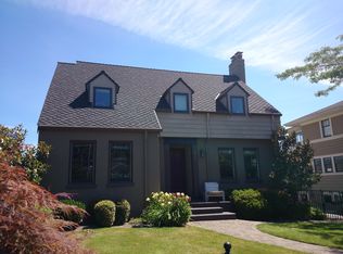 2946 Fuhrman Ave E, Seattle, WA 98102