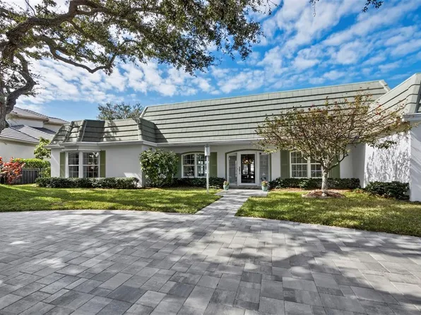 488 Meadow Lark Dr, Sarasota, FL 34236